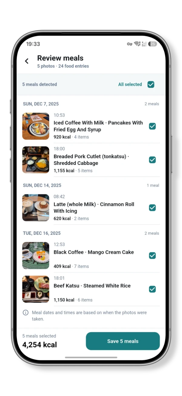 Review meals screen with food detected from photos, meal selection checkboxes and a button to save the selected meals